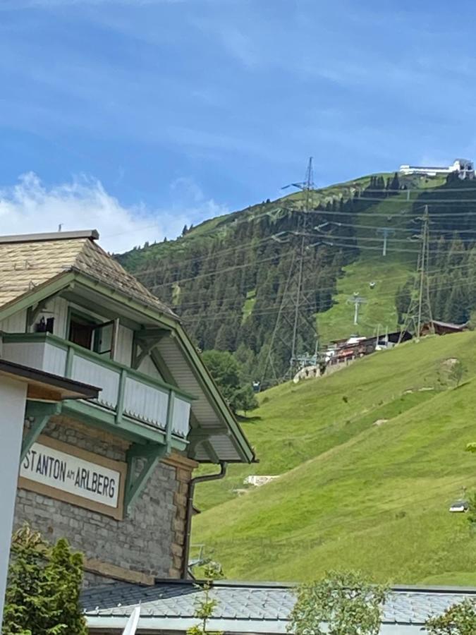 Cafe Schneider Appartments Sankt Anton am Arlberg Dış mekan fotoğraf